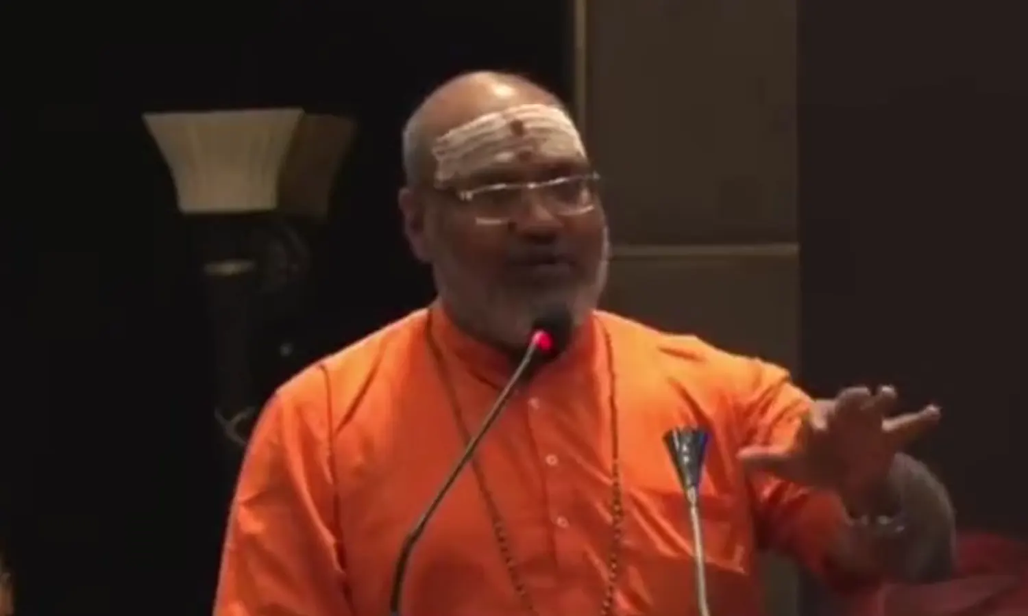 Pendeta Hindu India Minta Pendukungnya Serang Mekkah