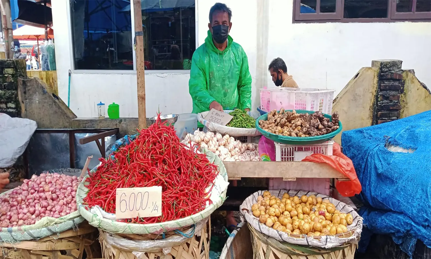 BBM Naik, Distributor Tahan Menaikkan Harga