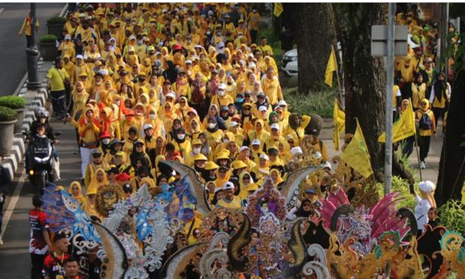 138 Ribu Warga Jabar Ikuti Jalan Sehat di HUT Partai Golkar ke-58
