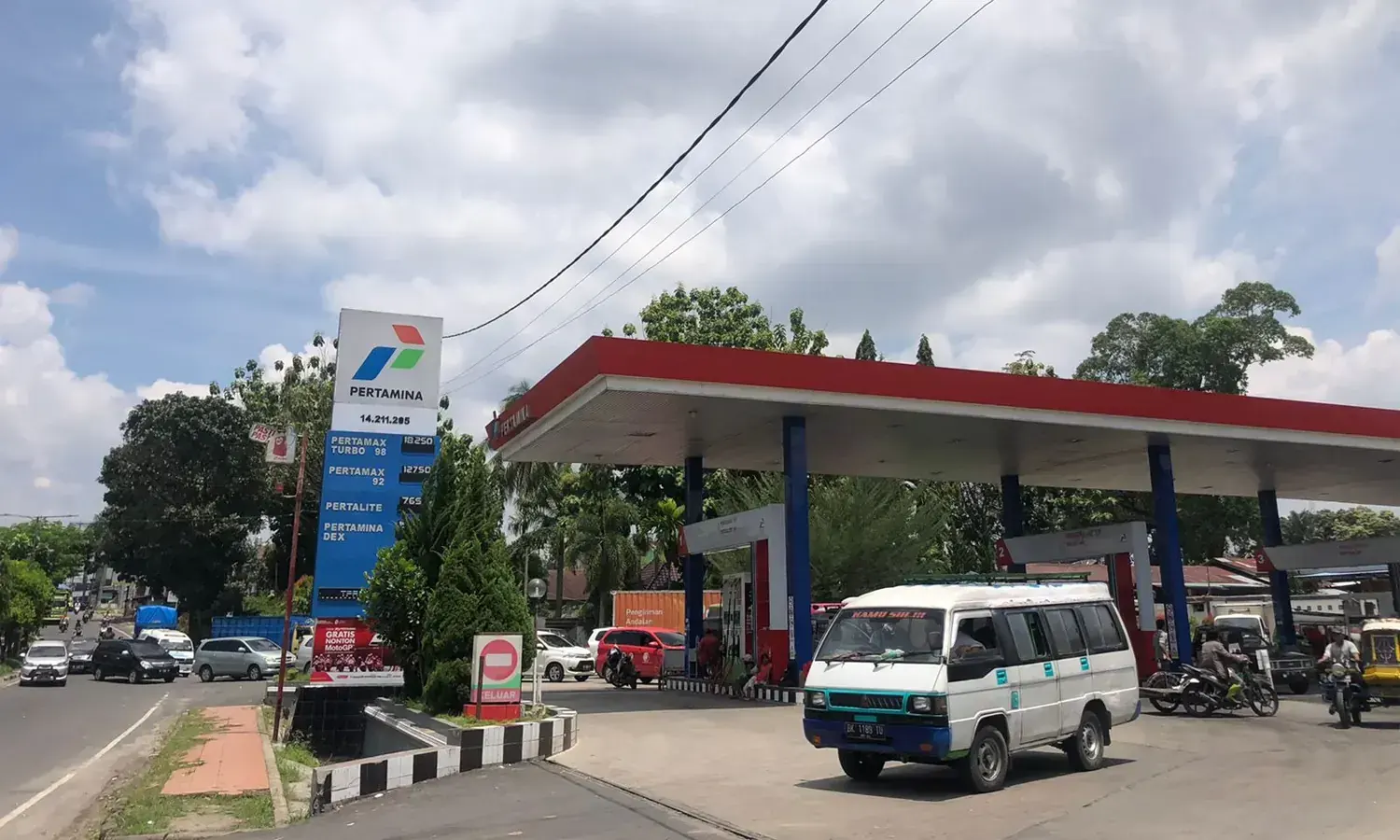 Pertamina Tegaskan Warna Tidak Berpengaruh Pada Kualitas BBM