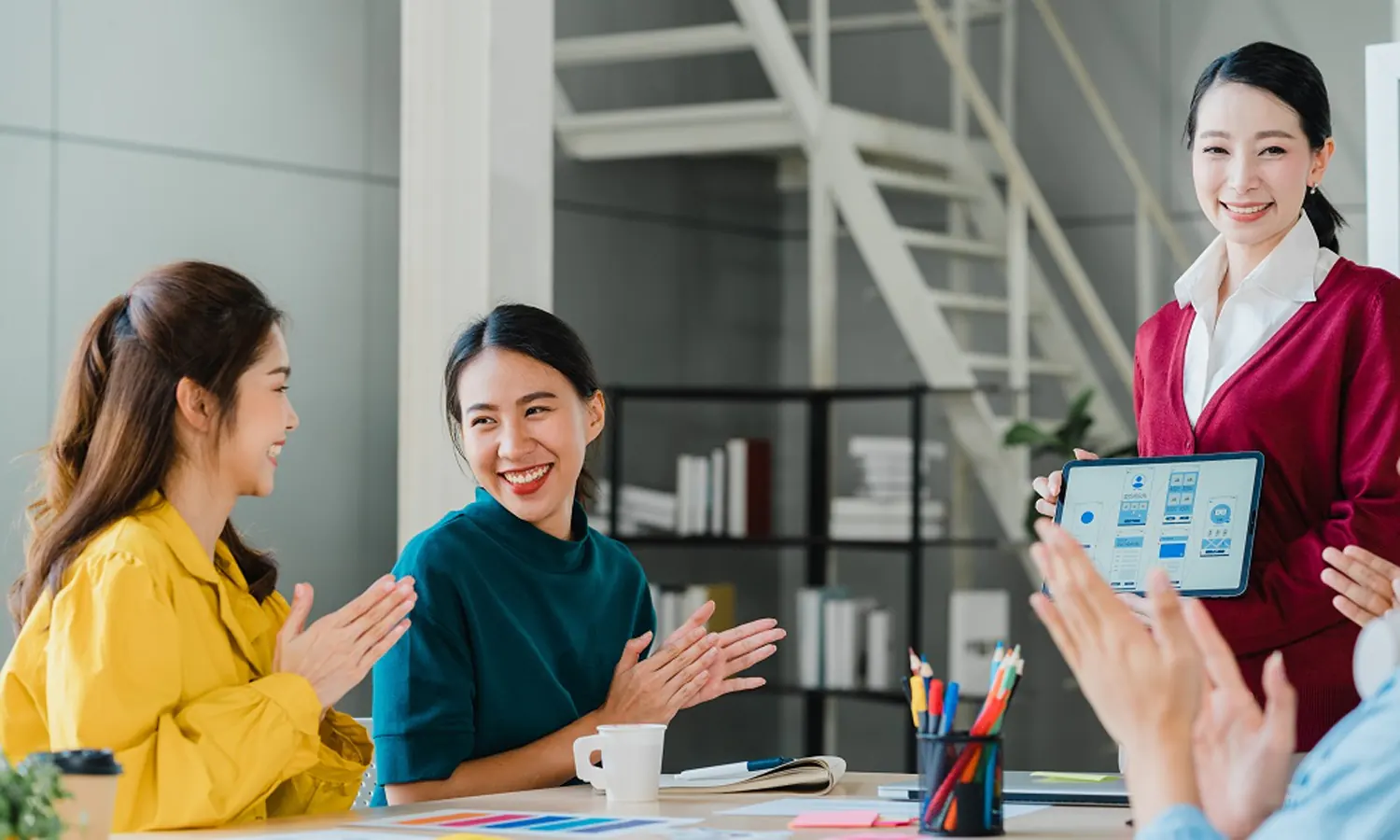 5 Aplikasi Presentasi Selain Power Point Gratis dan Punya Banyak Fitur
