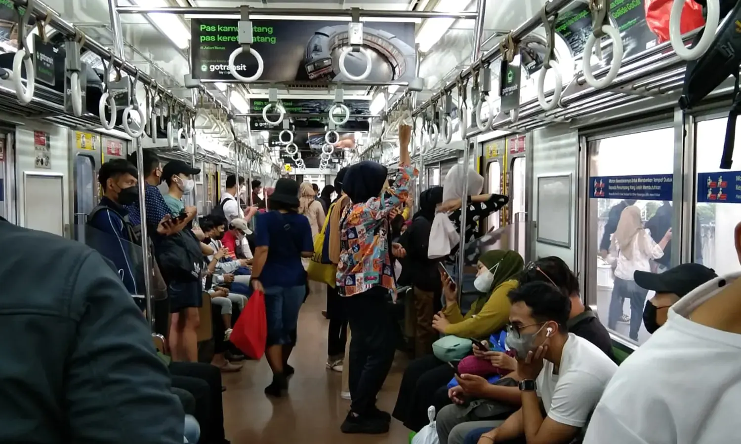 Keberangkatan Pemudik Asal Jakarta Mulai Ramai, Penumpang Tembus 13.500 orang