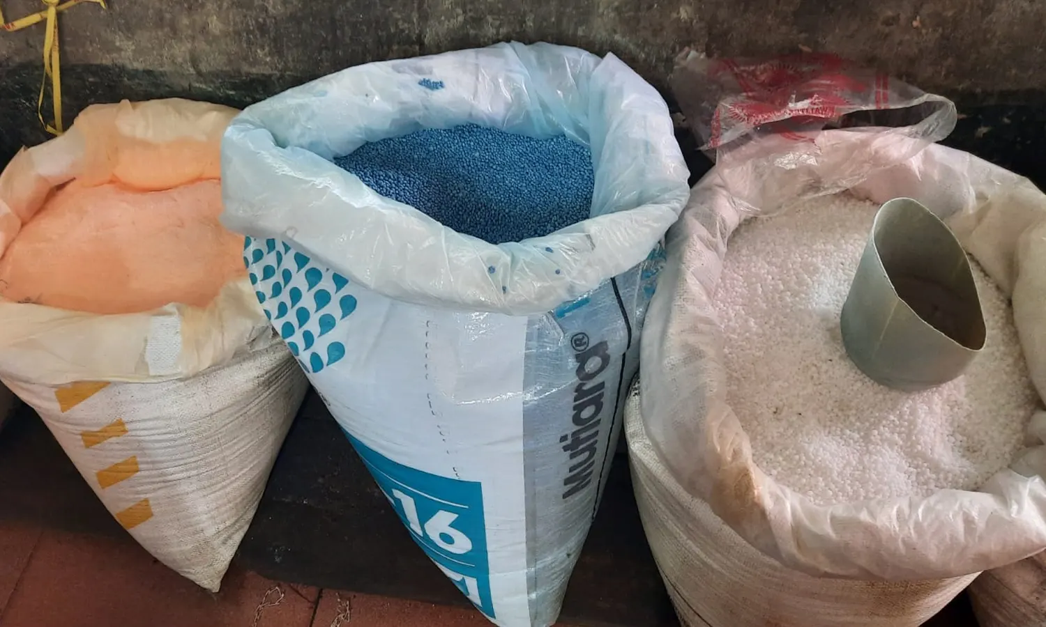 Harga Pupuk Tidak Terkendali, Petani dan Pedagang Mengeluh