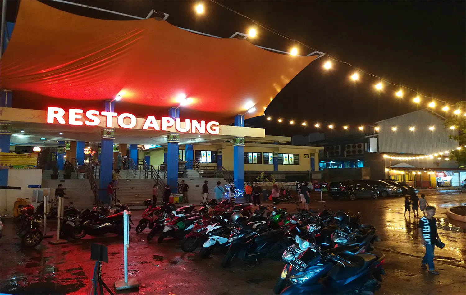 Sempat Terendam Banjir, Kawasan Resto Apung Kembali Ramai Didatangi Pengunjung