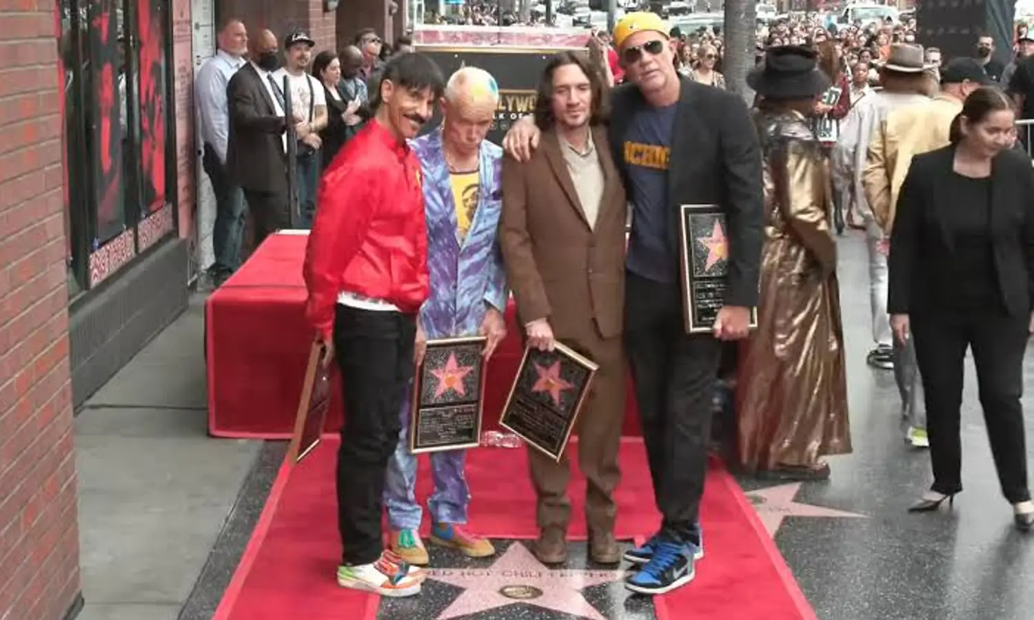 Red Hot Chili Peppers Diabadikan di Hollywood Walk of Fame