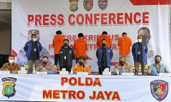 Polisi Tangkap Pembobol Data Vaksin di Aplikasi PeduliLindungi, Salahsatunya Oknum Kelurahan