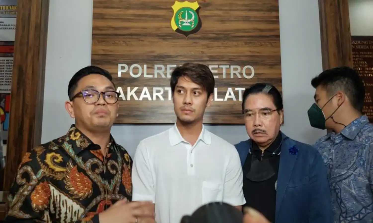 Mengaku Khilaf, Rizky Billar Minta Maaf Kepada Lesti Kejora