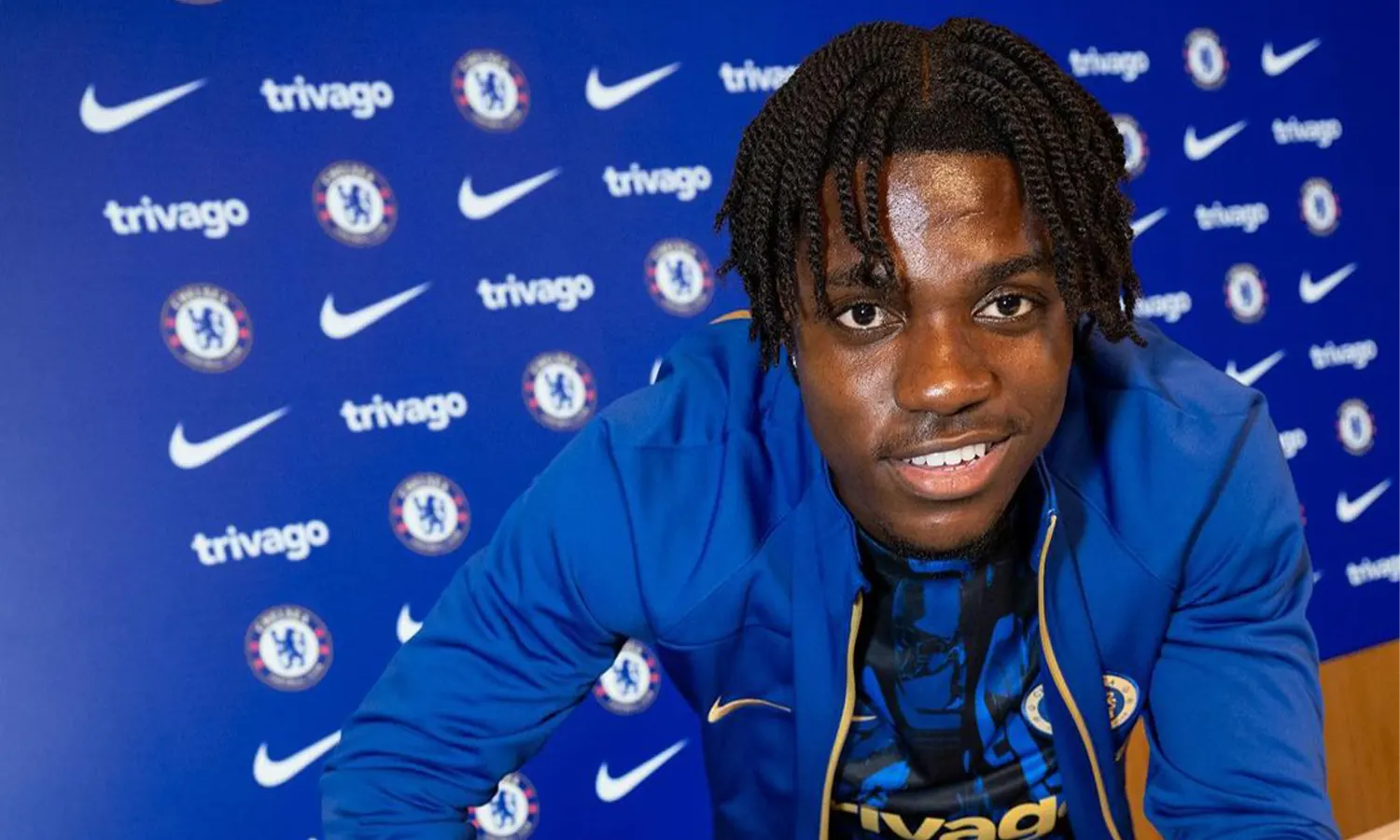 Liga Inggris: Chelsea Resmi Mendatangkan Romeo Lavia dari Southampton