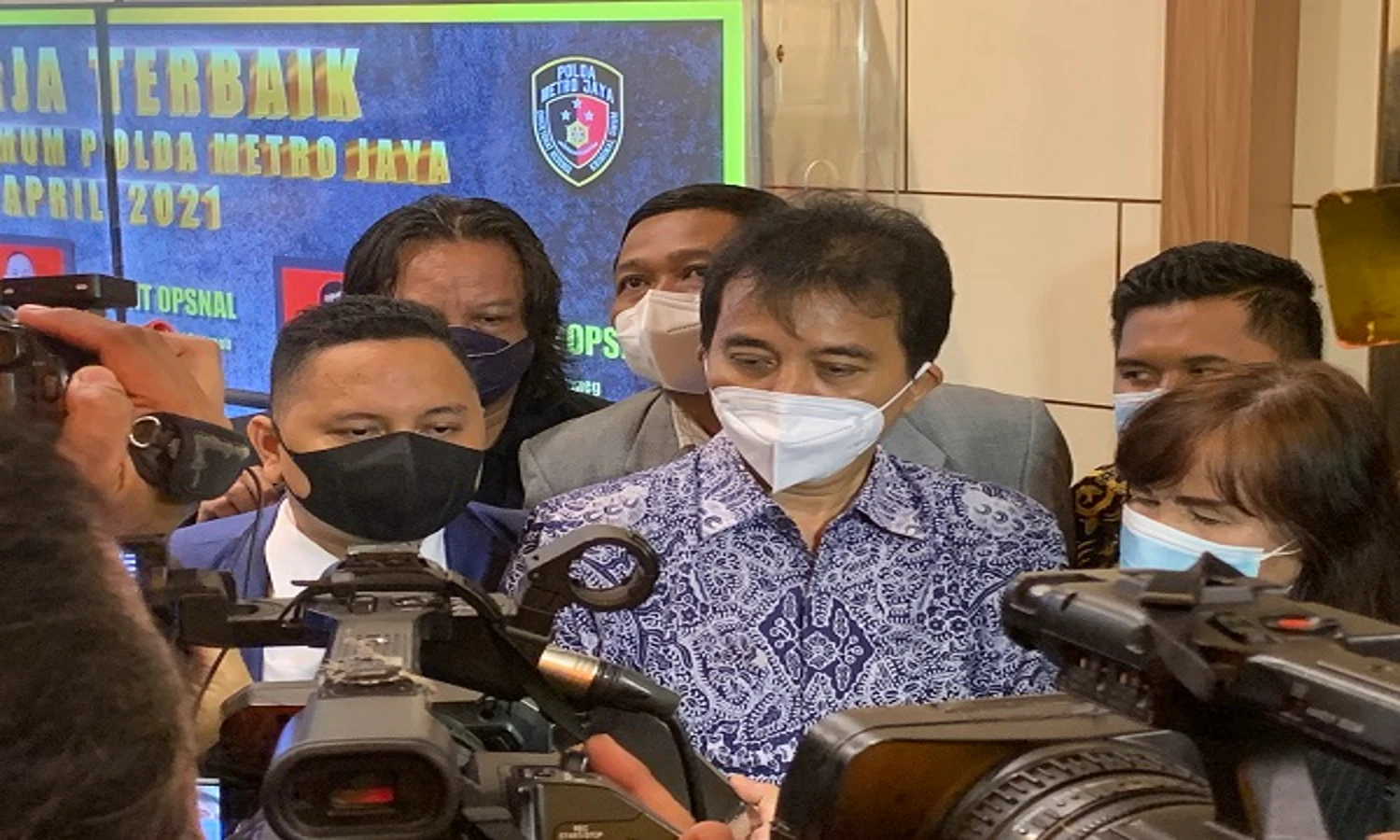Roy Suryo Resmi Ditahan Buntut Kasus Penistaan Agama