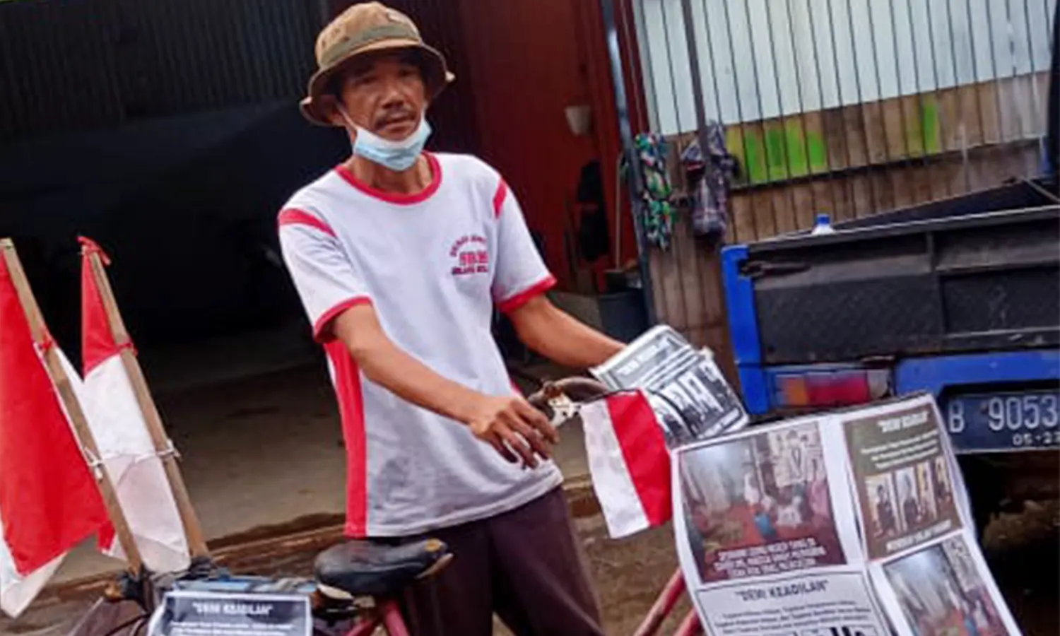 Cari Keadilan untuk Anaknya yang Jadi Korban Salah Tangkap Polisi, Rusin Nekat Bersepeda dari Bekasi ke Jakarta 