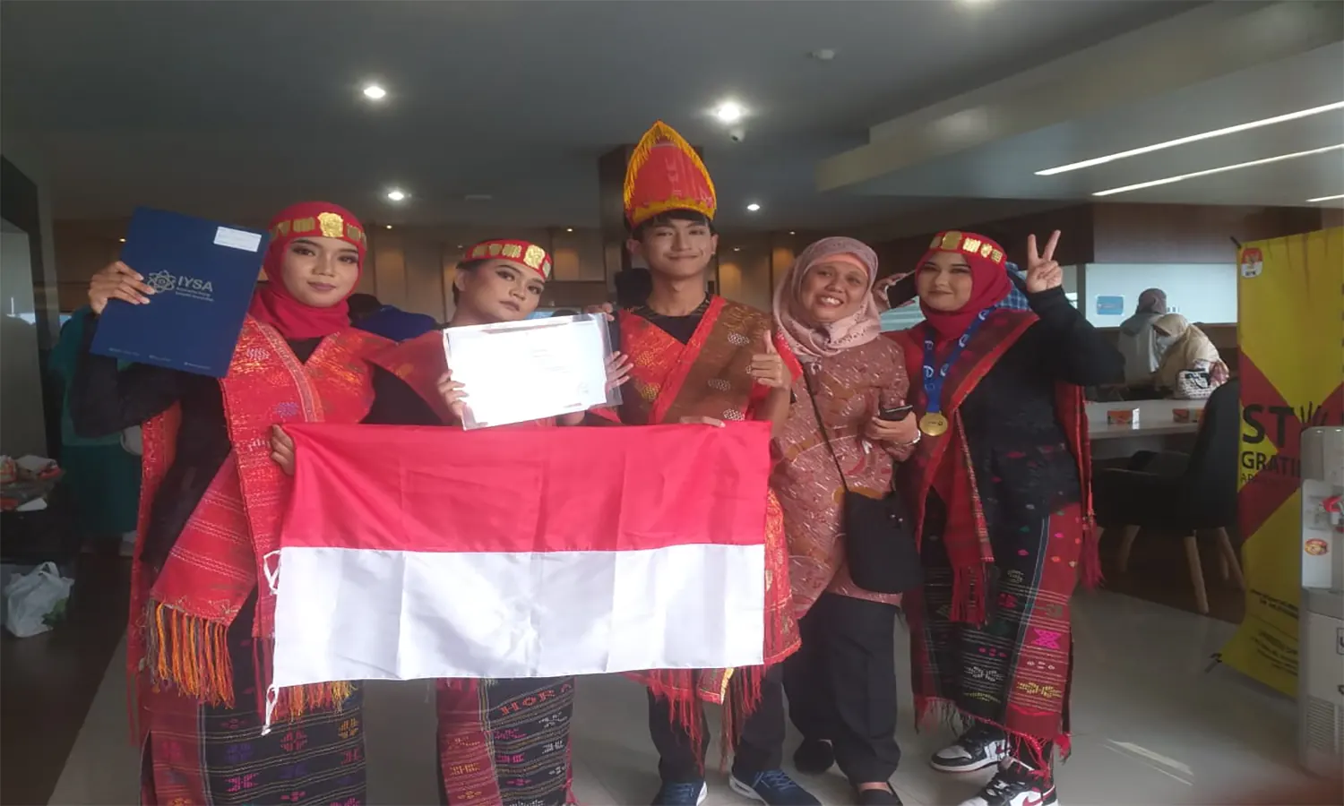 SMA Negeri 1 Sabet Medali Emas Di Ajang Inovative Sains Environment and Entrepreneur 2023Â 