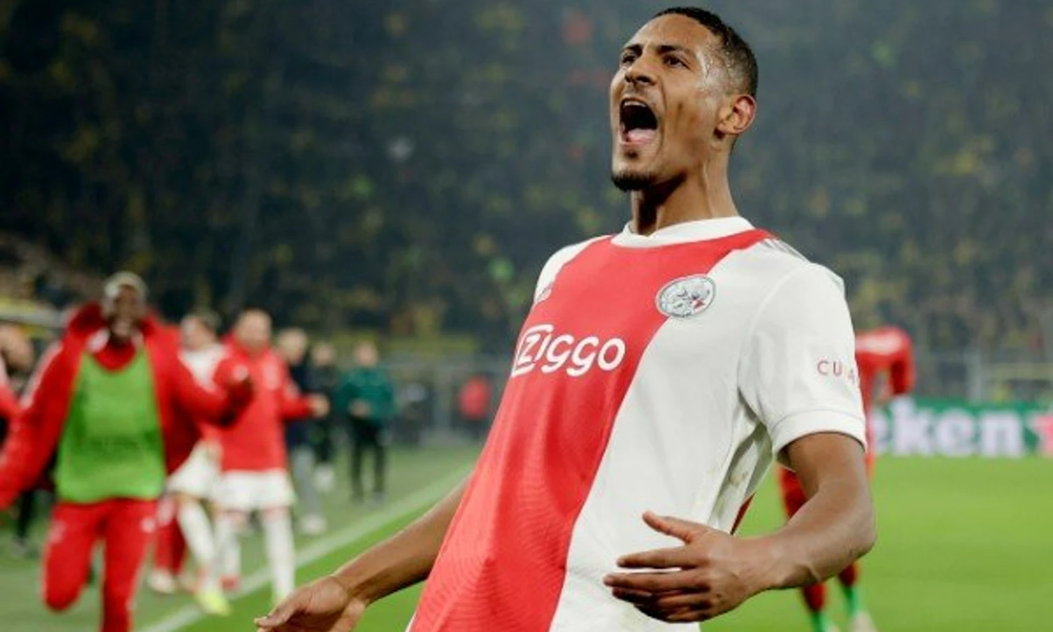 Resmi! Borussia Dortmund Rekrut Sebastian Haller dari Ajax Amsterdam