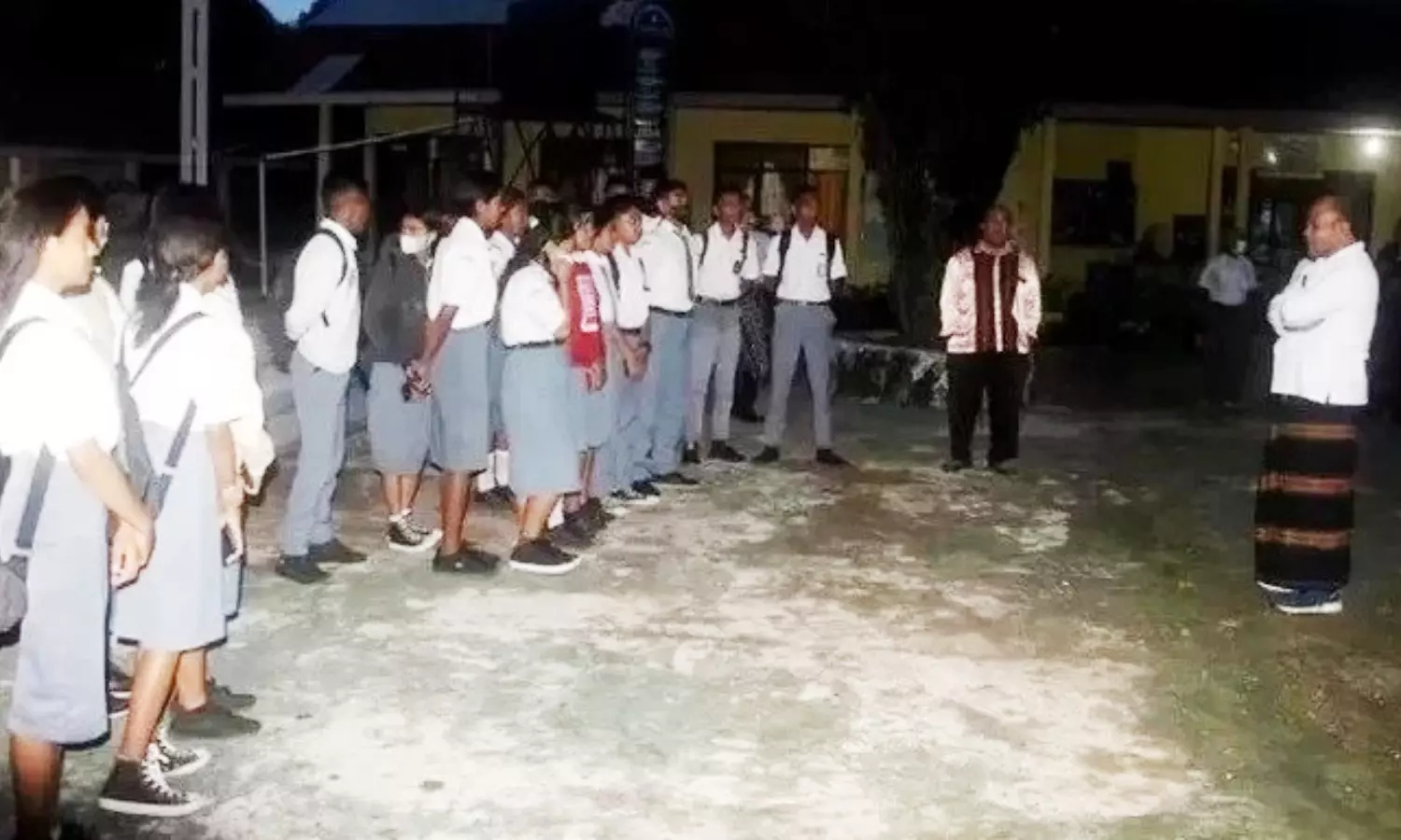 Sekolah Jam 5 Pagi di NTT, Aturan Laiskodat yang Dicabut Pj Gubernur Karena Tak Ilmiah