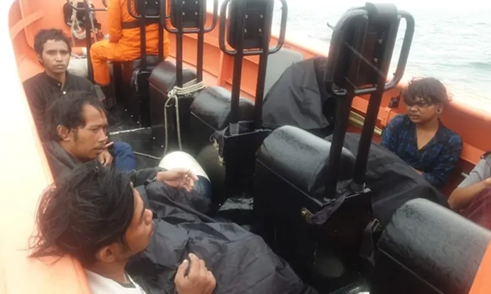 Kapal Nelayan Tenggelam di Teluk Jakarta, 4 Orang Dinyatakan Hilang