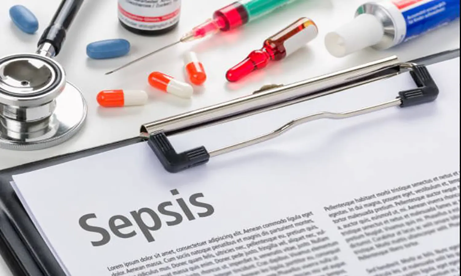 Nyaris Tak Bisa Jalan Gegara Tato di Paha, Ternyata Kena Sepsis