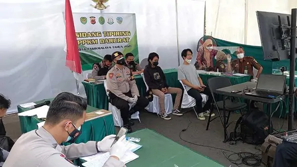 Terjaring Razia PPKM, Banyak Warga Memilih Dipenjara Daripada Membayar Denda