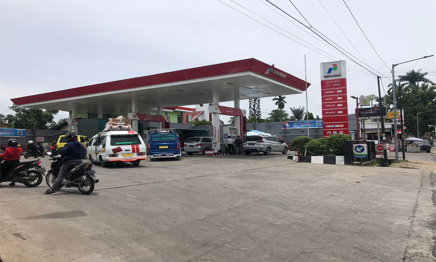 BBM Naik, Tarif Angkutan Umum Melonjak