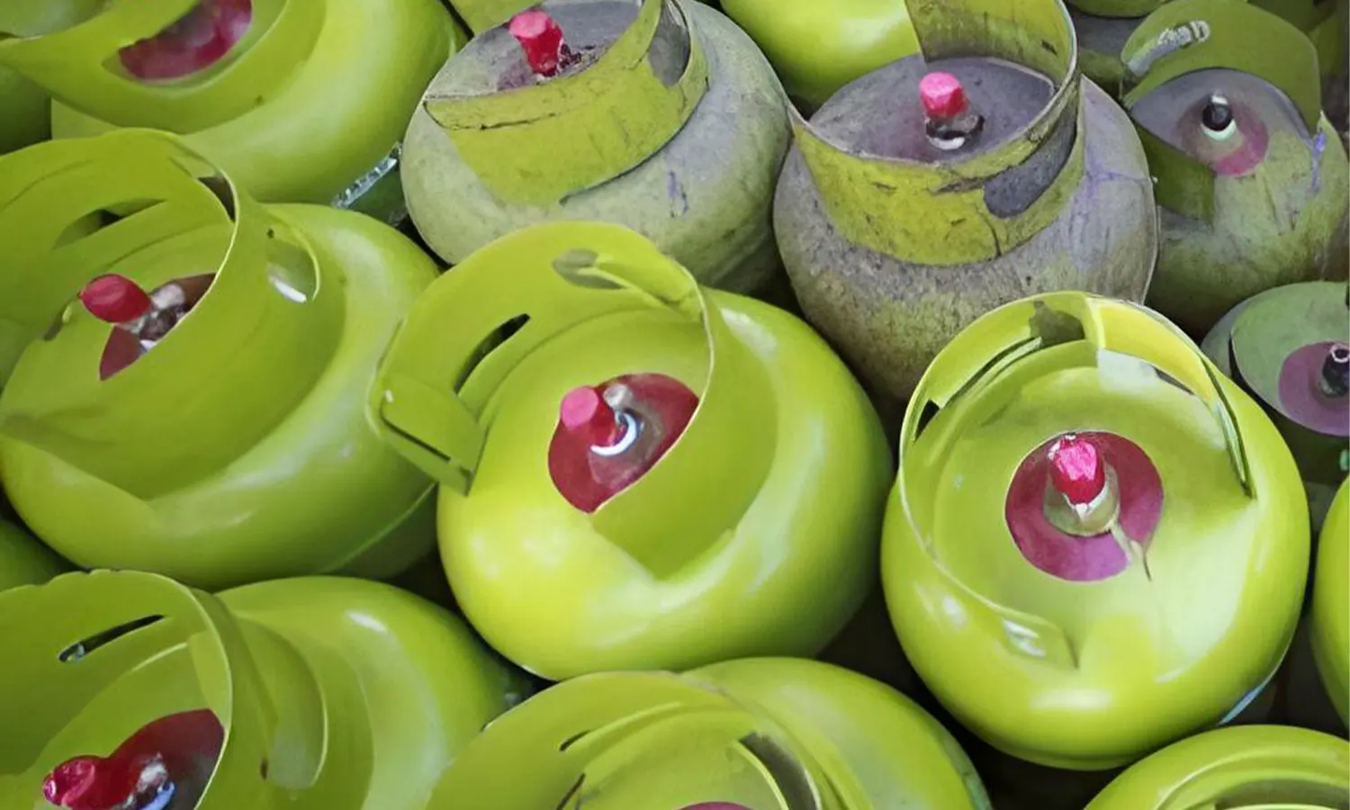 LPG 3 Kg Beda Warna Masih Beredar di Pematang Siantar, Pertamina:Â KitaÂ CekÂ Dulu!