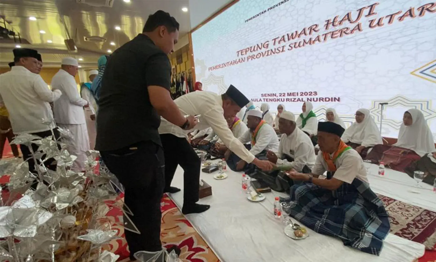 Keberangkatan Jemaah Haji Sumut, Gubernur Edy: Jaga Kesehatan Selama di Tanah Suci