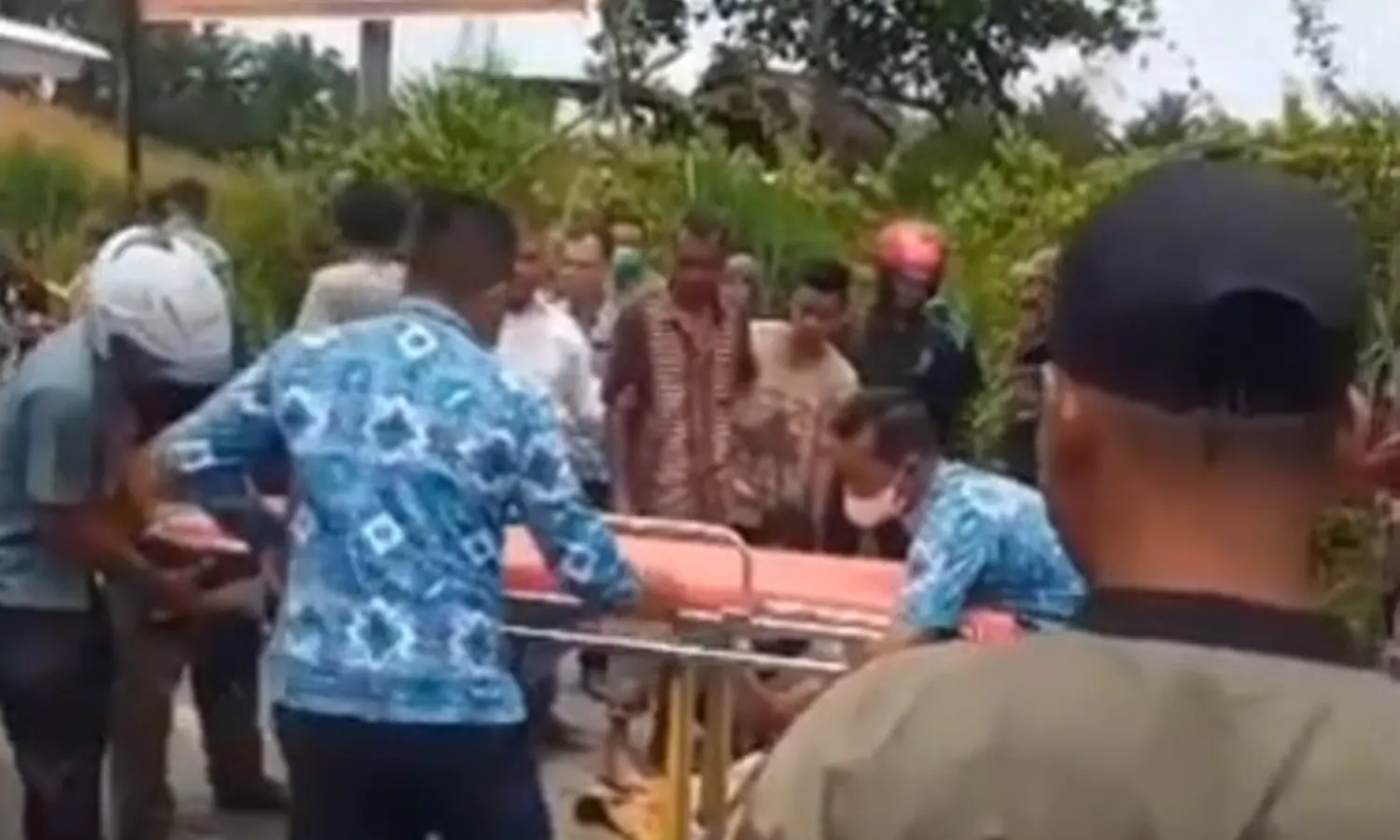 Sadis! Usai Lindas Pemotor, Sopir Truk Tangki Melarikan Diri