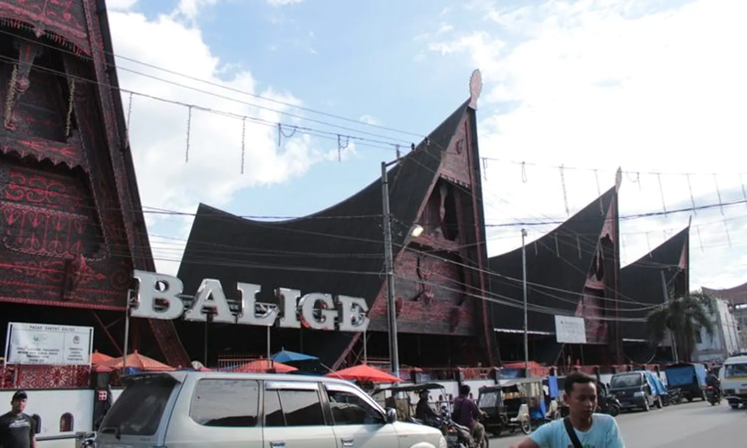 Pilihan Transportasi untuk Memudahkan Perjalanan Liburanmu di Balige, Sumatera Utara
