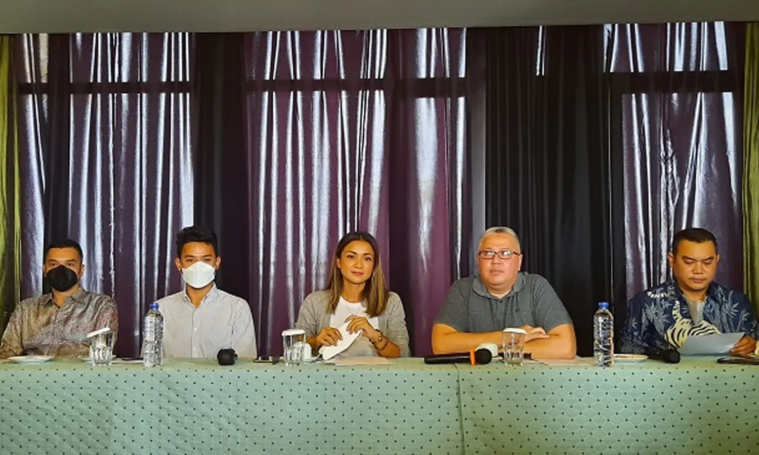 Nirina Zubir Putuskan Walk Out, TvOne Beri Klarifikasi