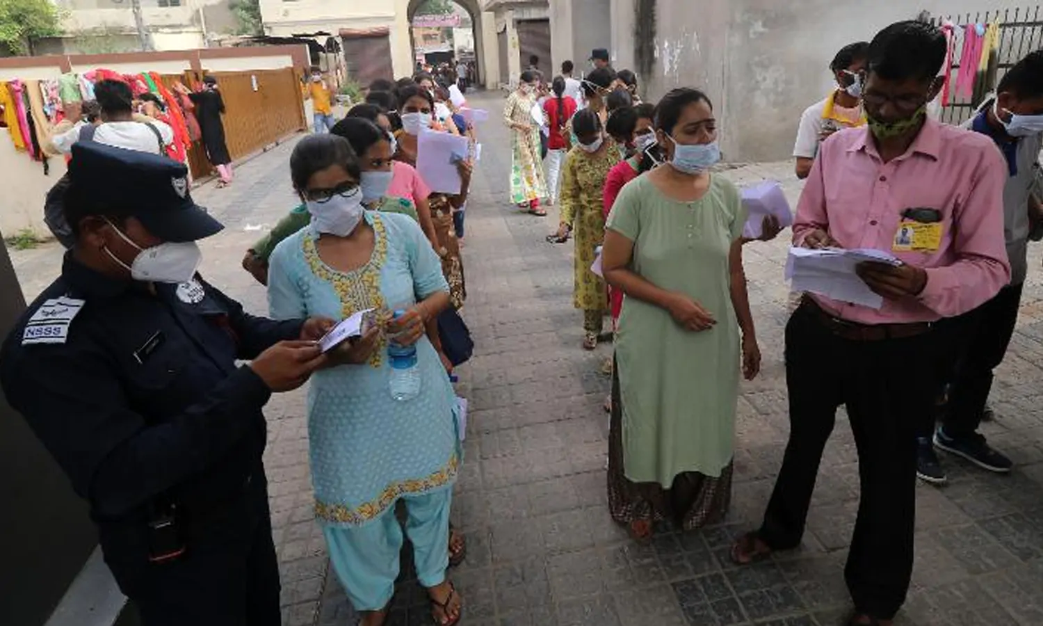 India Blokir Internet Cegah Kecurangan saat Ujian Calon Guru