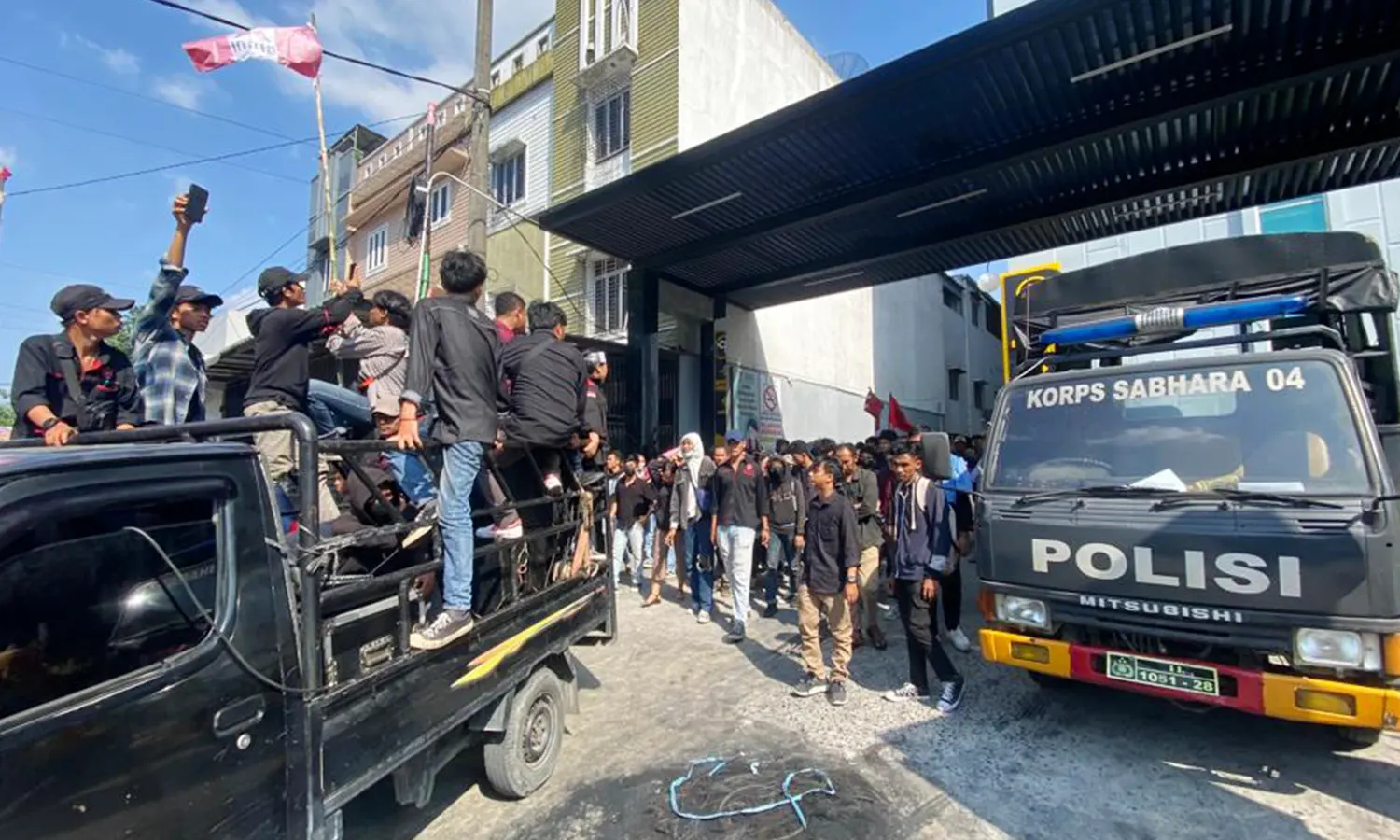 Eks Direktur YLBHI Kritik Arogansi UNPRI Medan Pecat 4 Mahasiswa, KIKA: Kampus Jangan Bungkam Kebebasan Akademik