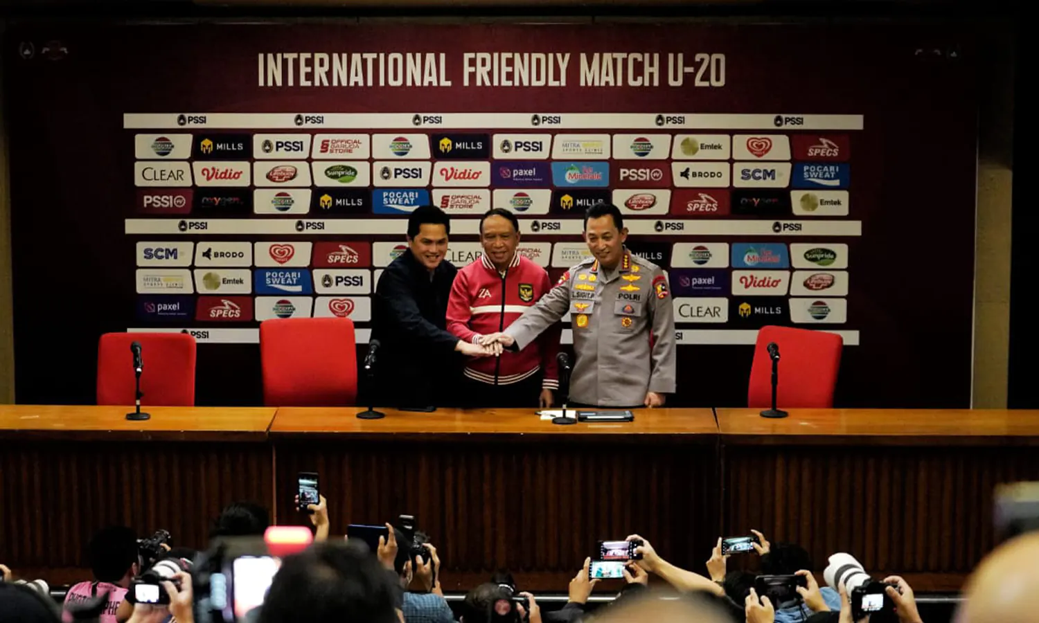 PSSI Miliki Wajah Baru, Jokowi Panggil Menpora ke Istana