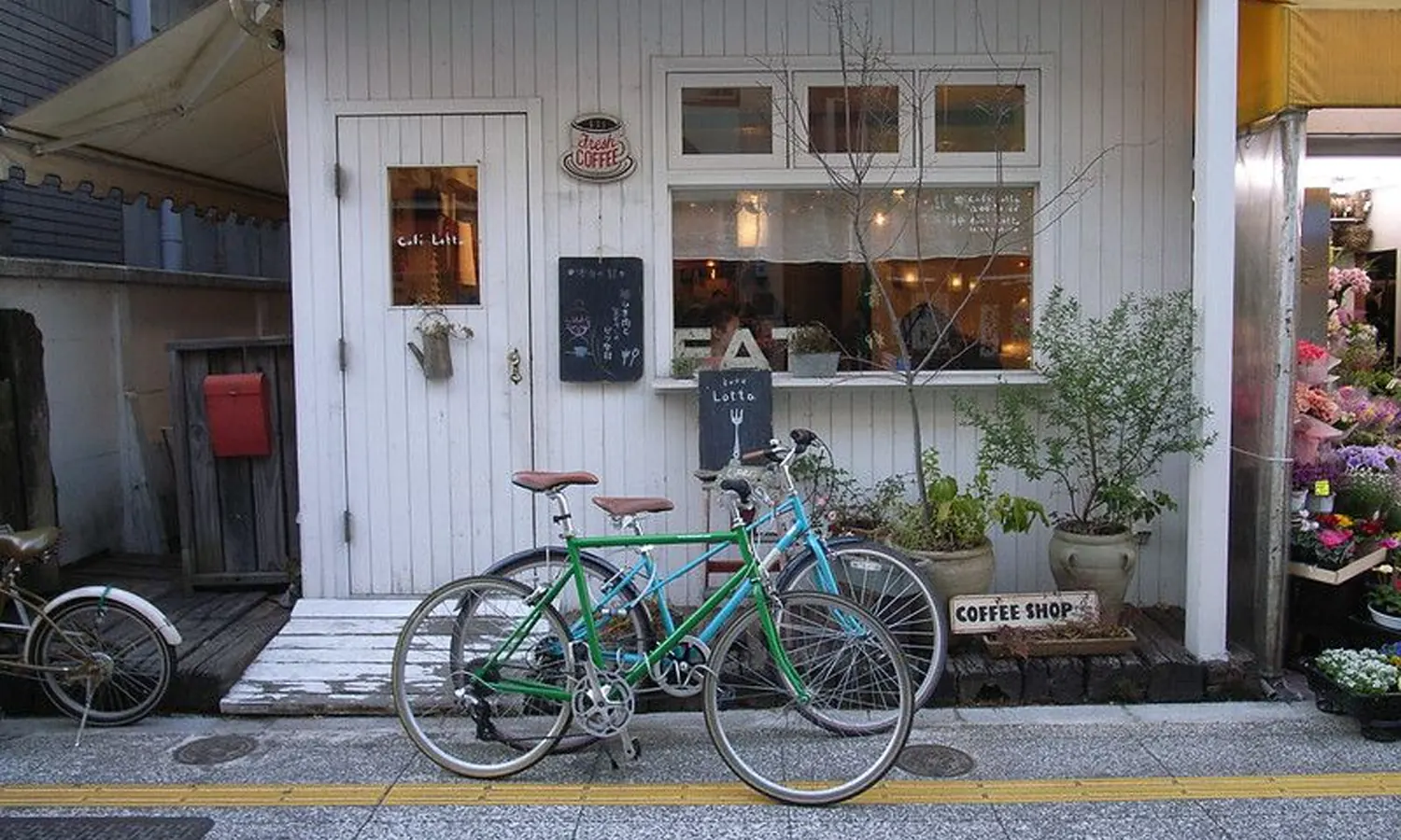 8 Desain Warung di Depan Rumah, Cocok Untuk Memulai Usaha Kecil-Kecilan