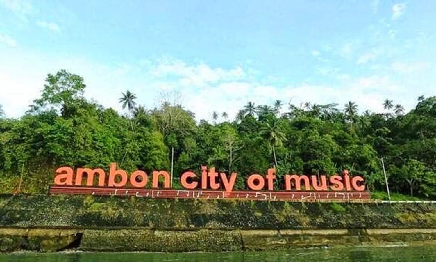 10 Tempat Wisata di Ambon yang Wajib Dikunjungi, Mulai dari Alam Hingga Sejarah