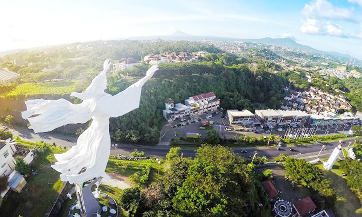 10 Tempat Wisata di Manado yang Lagi Hits Dikunjungi