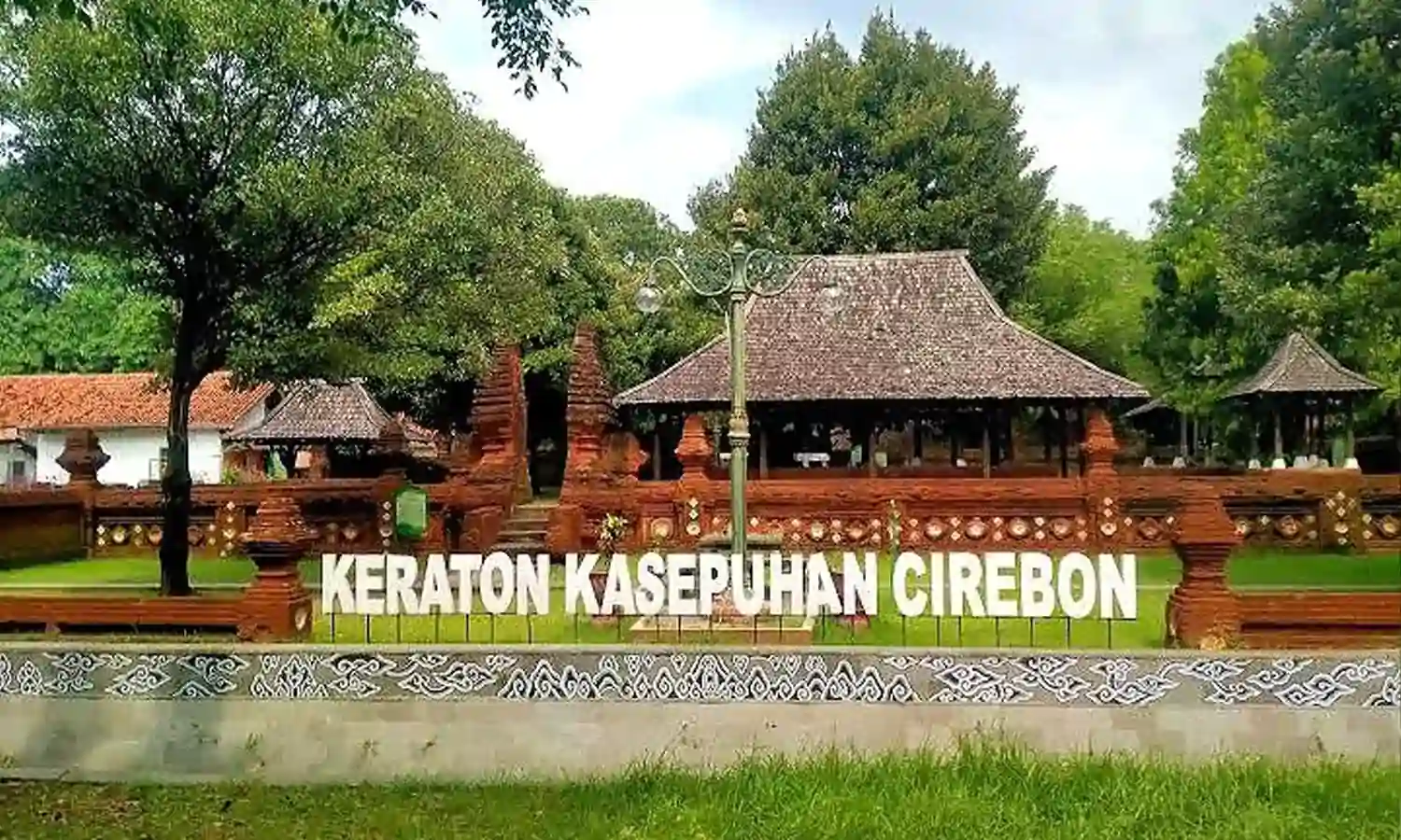7 Tempat Wisata Bersejarah di Cirebon yang Menarik Untuk Dikunjungi