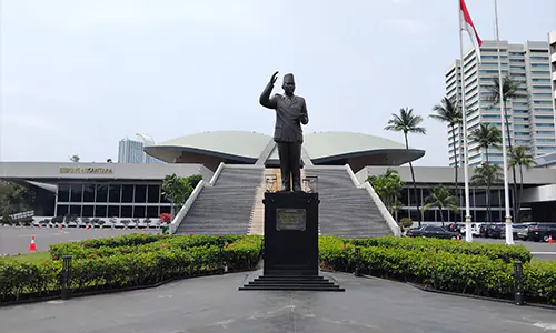 Artis Menjamur di Senayan, Pengamat: Parpol harus Bertanggung Jawab