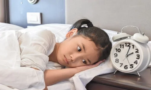 Cara Mudah Membangunkan Anak saat Sahur di Bulan Ramadhan