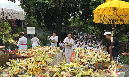 hari pengerupukan