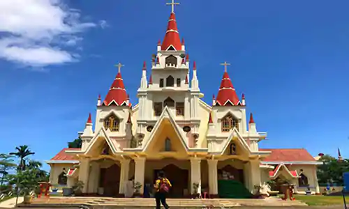 Wisata religi larantuka