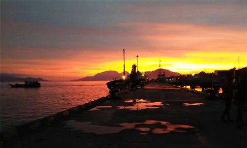 Wisata larantuka