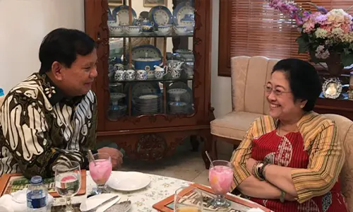 Wacana Pertemuan Prabowo dan Megawati Menguat, Publik Pertanyakan Posisi Jokowi
