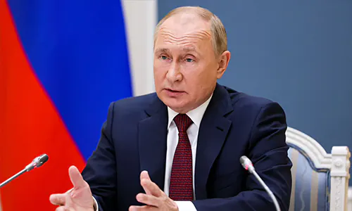 Teken UU Bantuan Militer Baru untuk Ukraina, Putin Sita Aset AS