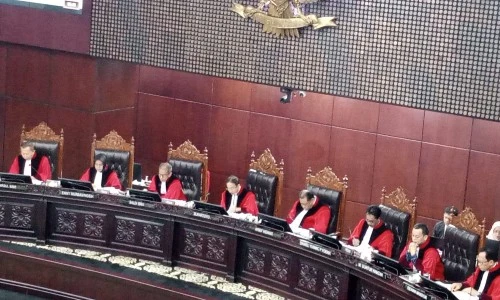 Dalil Pemohon Sebut Jokowi Intervensi Pencalonan Gibran Tak Terbukti