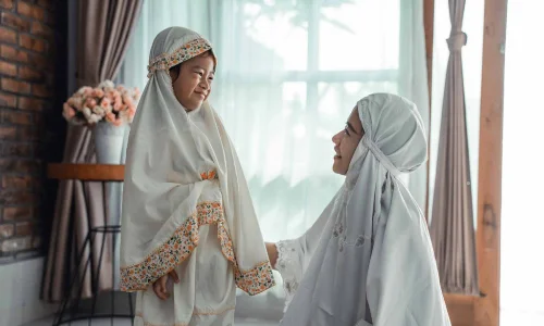 Cara Mengajarkan Anak Salat