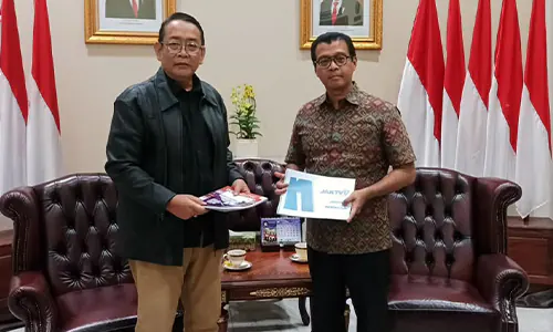 Penetapan Tersangka Direktur JAK TV Picu Polemik: Dewan Pers dan IJTI Angkat Bicara