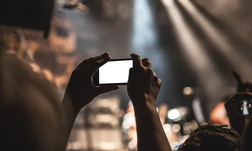 Pelecehan Seksual Berbasis AI Seret Mahasiswa Unud Bali